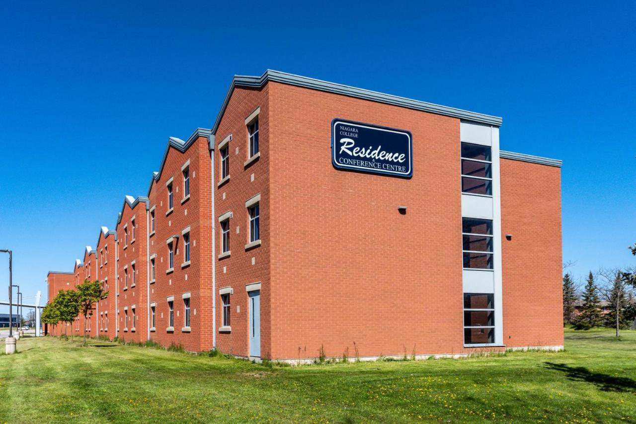 Residence & Conference Centre - Welland Extérieur photo