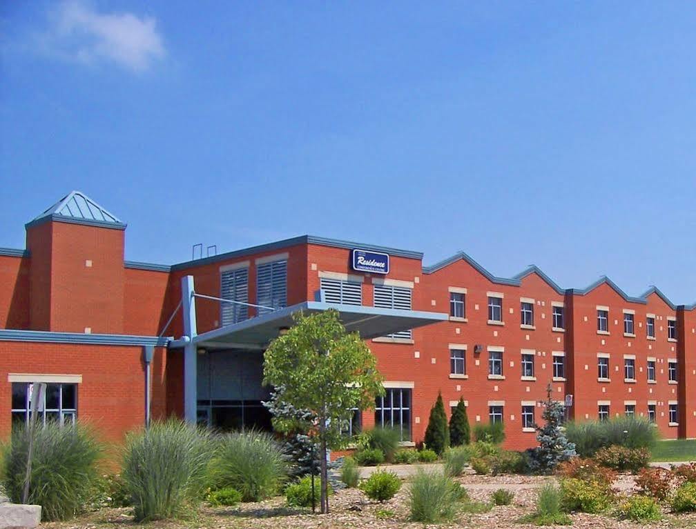 Residence & Conference Centre - Welland Extérieur photo