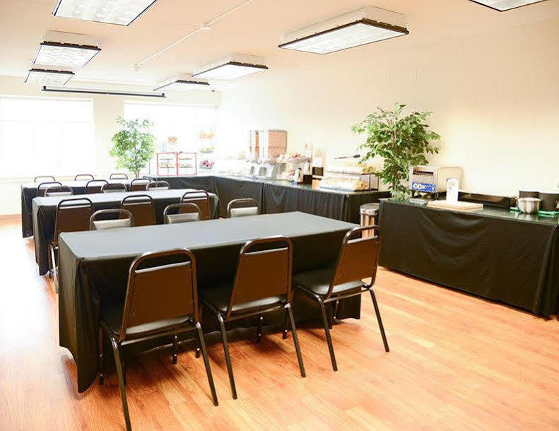 Residence & Conference Centre - Welland Extérieur photo